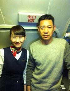 最新张丰毅爆料女空姐,揭秘娱乐圈不为人知的幕后故事