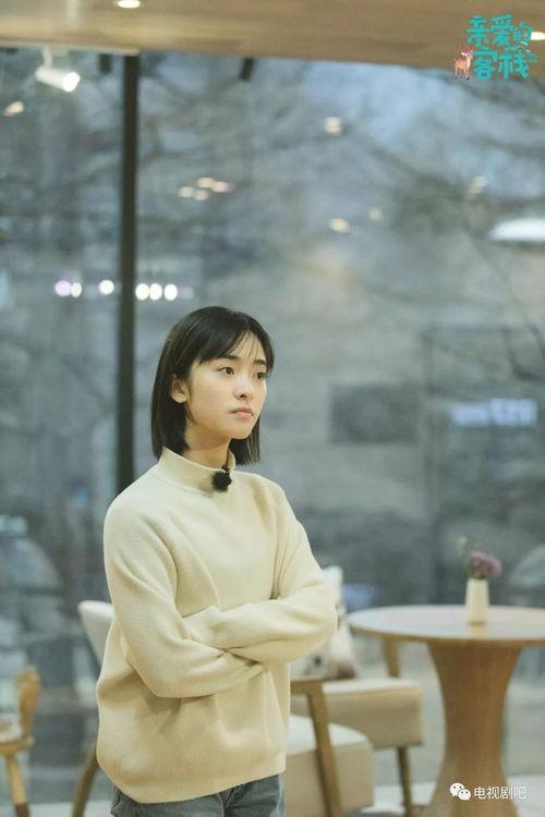 王鹤棣沈月最新爆料小花,小花恋情曝光引热议